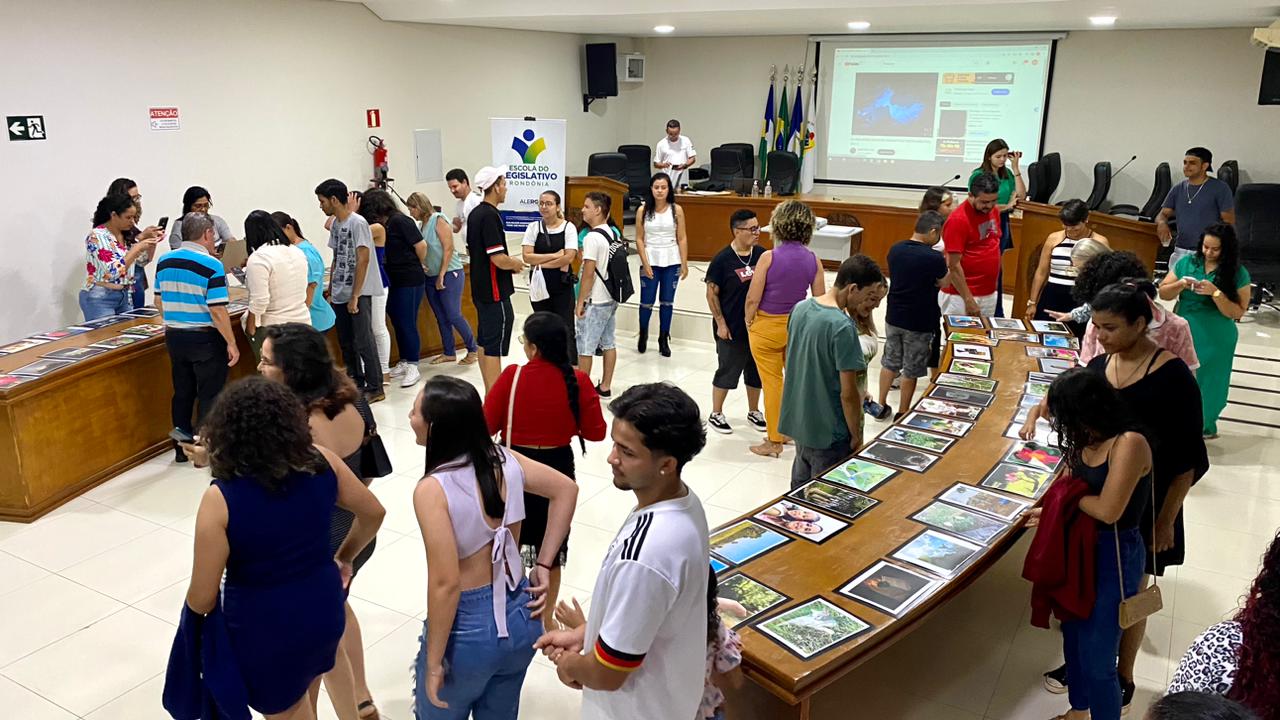 Curso de Fotografia tem cerimônia de encerramento na Câmara de Municipal de Jaru