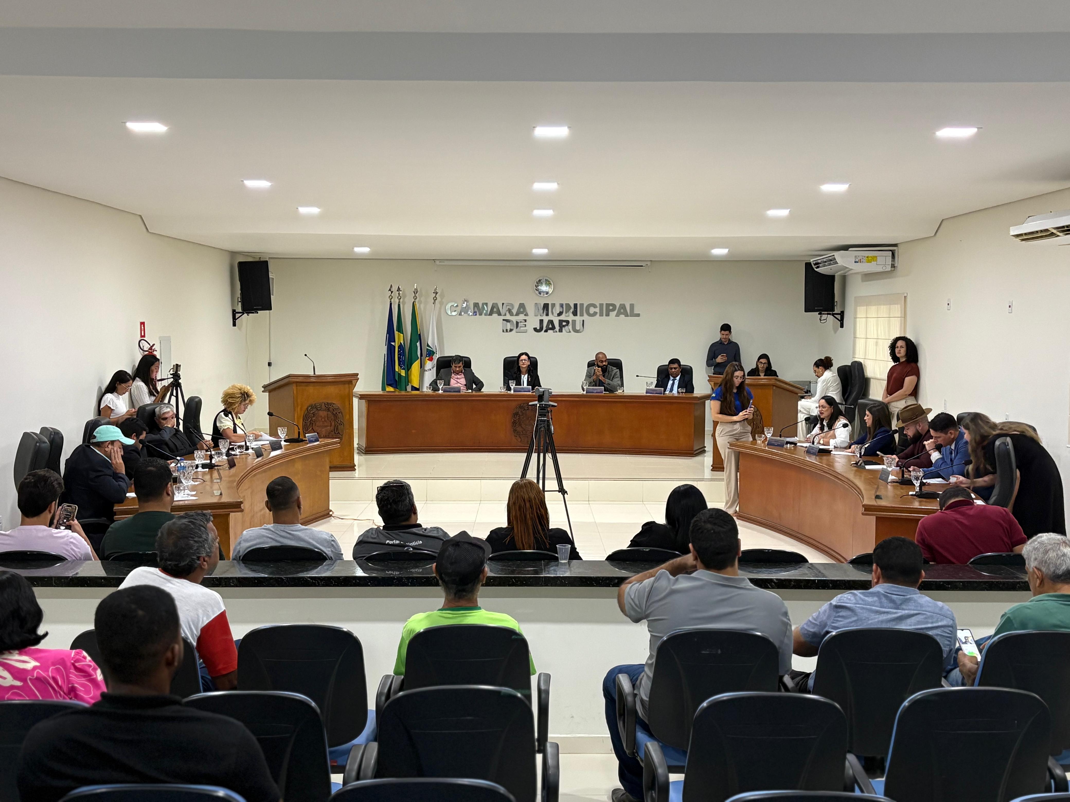 Indicações da 10ª Sessão Ordinária destacam melhorias em ruas, trânsito e qualidade de vida em Jaru